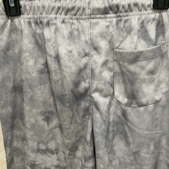 NEW KIDS OFFICIAL NBA Miami Heat Tie Dye Sweatpants Joggers - Picture 10 of 11